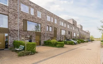 Tussenwoning te koop: Flamingokade 42, Vogelbuurt Groningen