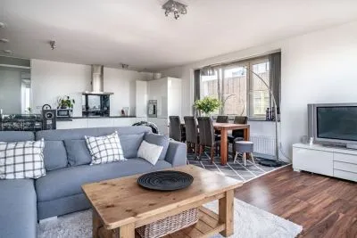 Appartement te koop: Flemingstraat 9, Groenoord Leiden