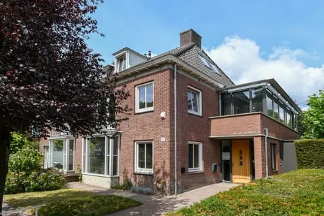 Twee-onder-één-kap te koop: Floralaan West 278A, Gerardusplein Eindhoven