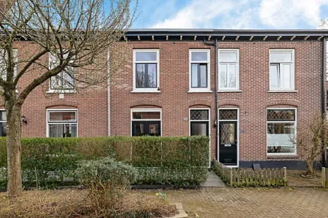 Tussenwoning te koop: Floralialaan 24B, Cereslaan Bussum