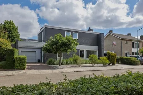 Vrijstaande woning te koop: Floraliastraat 19, Kennedystraat Heesch