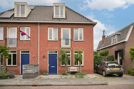 Corner house for sale: Floraliaweg 30B, Bloemen/Oranjebuurt Culemborg