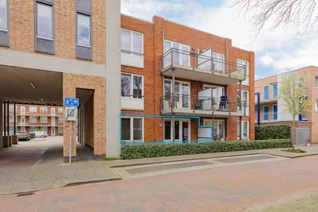 Appartement te koop: Floralisplein 7, Het Vierkant Lisse