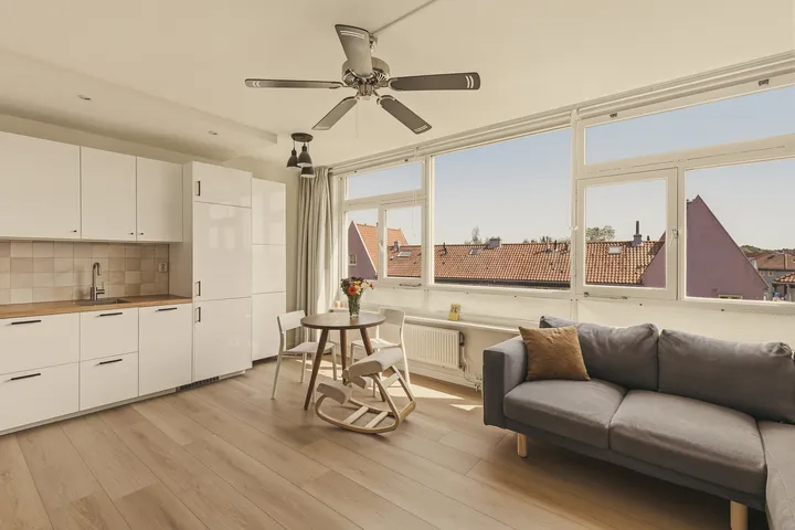 Studio te koop: Floraweg 79, Bloemenbuurt-Noord Amsterdam