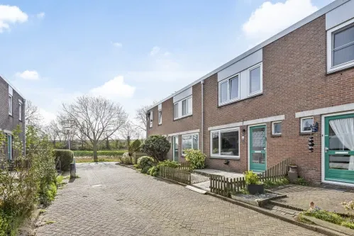 Tussenwoning te koop: Florijn 5, Westzanerdijk Zaandam