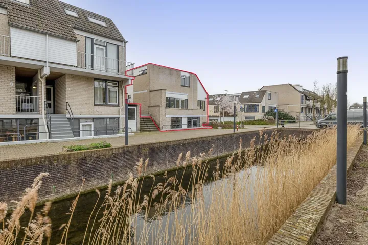 Apartment for sale: Floris Burgwal 84, Burgenbuurt Capelle Aan Den Ijssel
