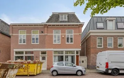Appartement te koop: Floris Schoutenstraat 2, Vrouwenpolderbuurt Sassenheim