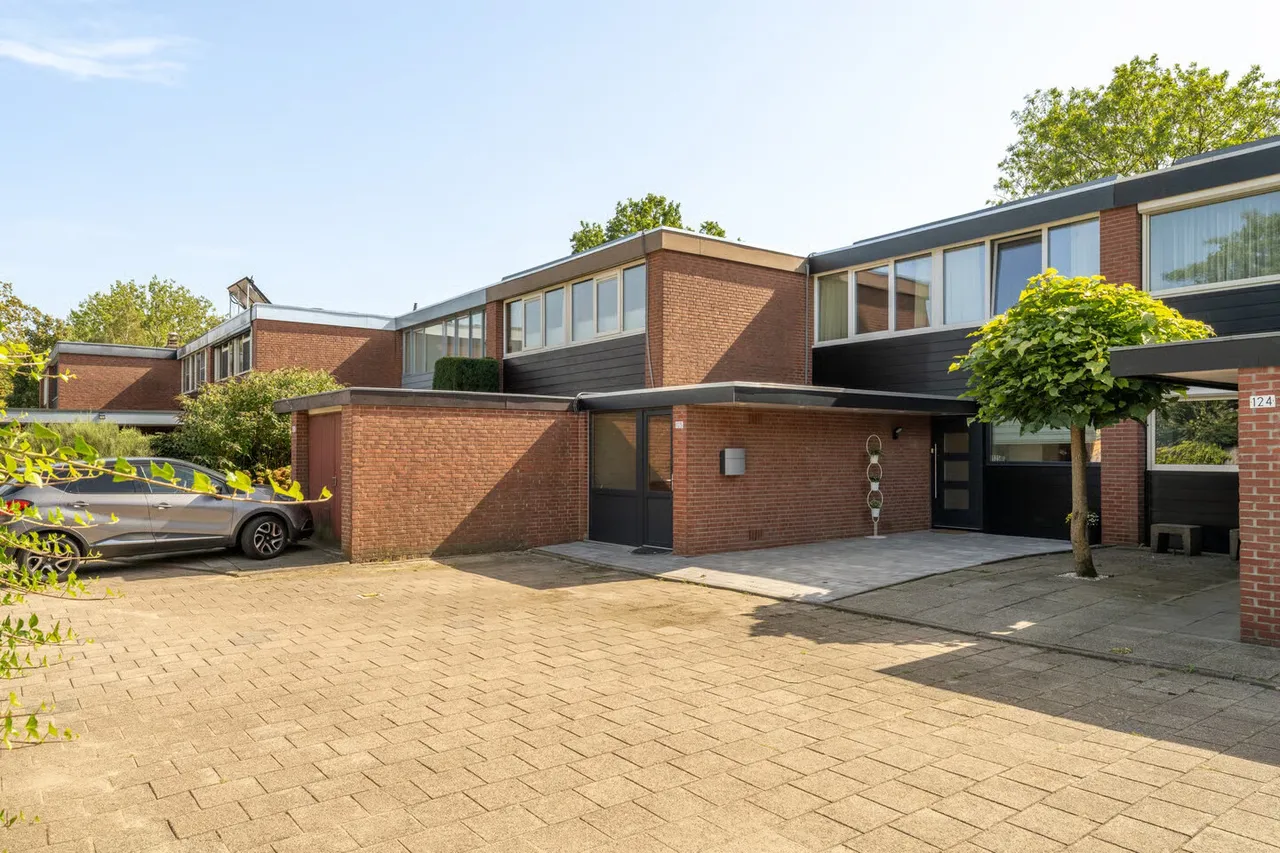 Tussenwoning te koop: Fluitekamp 125, Hoogland