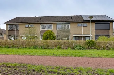 Tussenwoning te koop: Fluitekruid 13, Cellesbroek Kampen