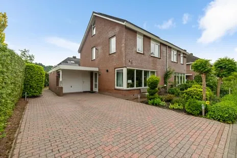 Semi-detached for sale: Fluitekruid 18, Eelde Eelde