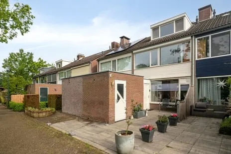 Tussenwoning te koop: Fluitekruidlaan 28, Scherpenzeel Scherpenzeel (Ge)