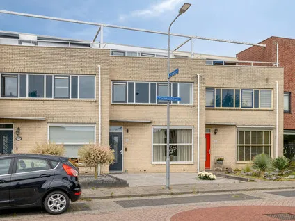 Tussenwoning te koop: Fluitekruidstraat 84, Goes-West Goes