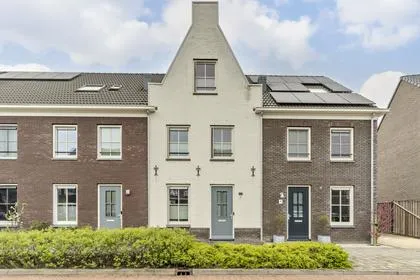 Tussenwoning te koop: Fluitenkruid 7, Stalkaarsen Gorinchem