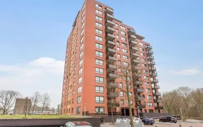 Appartement te huur: Fluweelboomlaan 117, Populierenbuurt Amstelveen