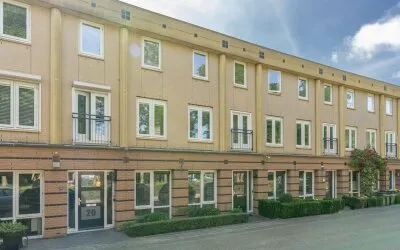 Terraced house for sale: Fluweelmos 22, Mossen Houten