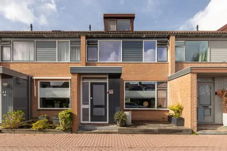 Tussenwoning te koop: Fluytschip 42, De Rijp