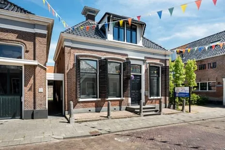 Hoekwoning te koop: Foarstrjitte 4, Holwerd Holwert