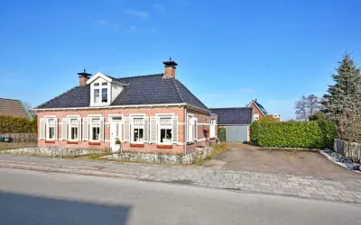 Vrijstaande woning te koop: Foarstrjitte 63, De Westereen De Westereen