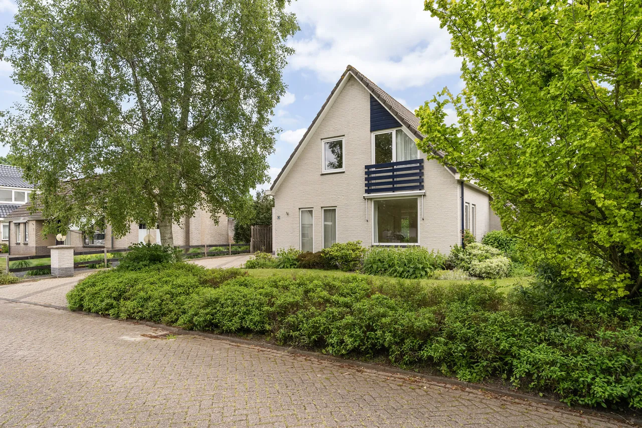 Vrijstaande woning te koop: Fogelsang 5, St.-Annaparochie