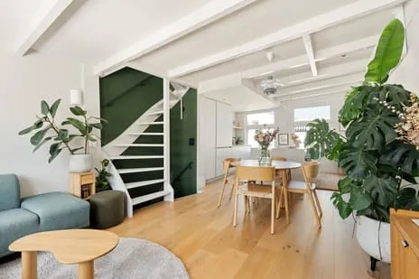 Studio te koop: Fokke Simonszstraat 37-3, Weteringbuurt Amsterdam