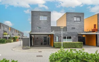 Corner house for sale: Fokkeboom 42, Noorderplassen W.-Zuid Almere