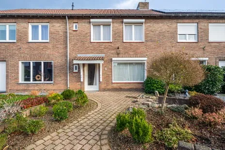 Tussenwoning te koop: Foniëlsweg 9, Munstergeleen Munstergeleen