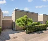 Tussenwoning te koop: Fonteinkruidlaan 16, Eekmaat West Enschede