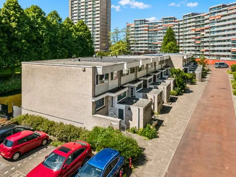 Tussenwoning te koop: Forellendaal 366, Kraayenstein en Vroondaal 'S-Gravenhage