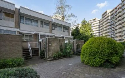 Terraced house for sale: Forellendaal 366, Kraayenstein en Vroondaal 'S-Gravenhage