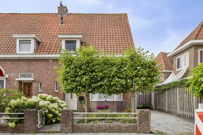 Twee-onder-één-kap te koop: Fortuinstraat 41, Vrouwenhof Roosendaal