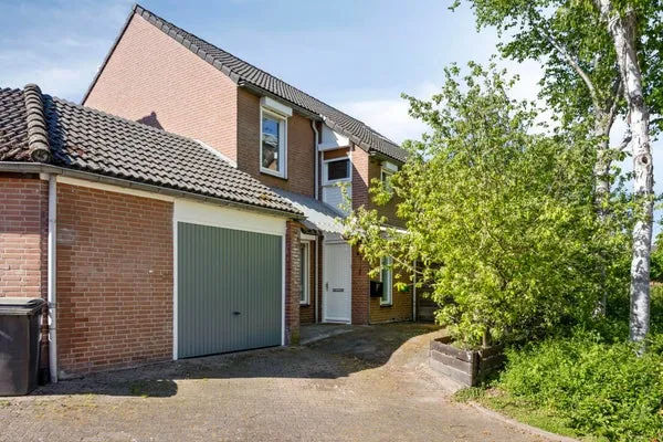 Tussenwoning te huur: Fossielenerf 632, Groot Rennemig Heerlen
