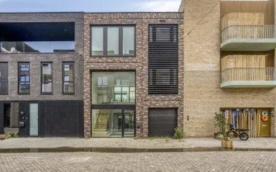 Hoekwoning te koop: Frank Martinus Arionstraat 61, Centrumeiland Amsterdam