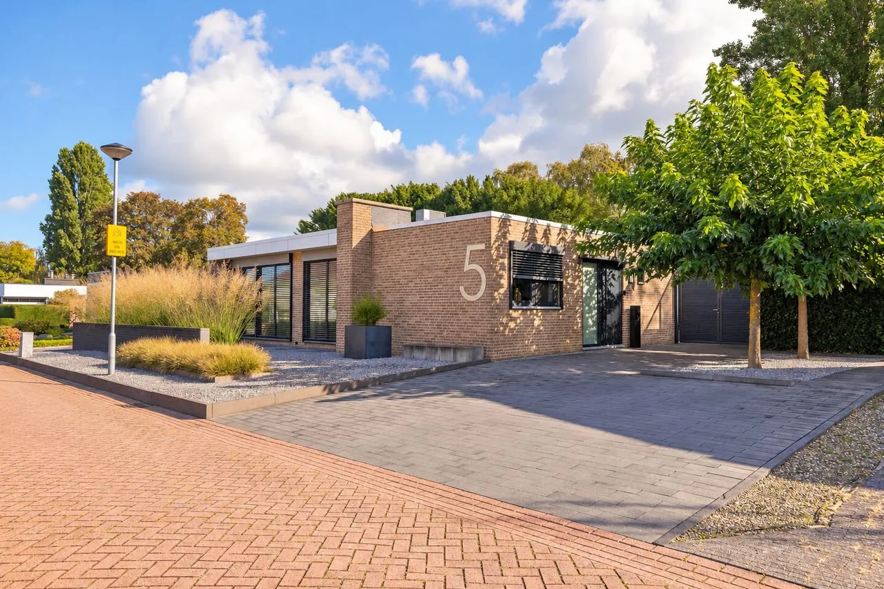 Twee-onder-één-kap te koop: Frankenstraat 5, Stein