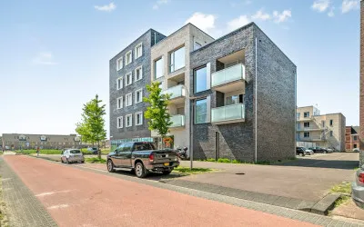Appartement te koop: Frankrijkkade 26, Europakwartier W.-Zuid Almere