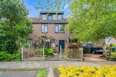 Tussenwoning te koop: Frans Banning Cocqstraat 16, Purmerland Purmerland
