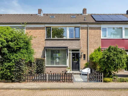 Tussenwoning te koop: Frans Halslaan 4, Scherpenzeel Scherpenzeel