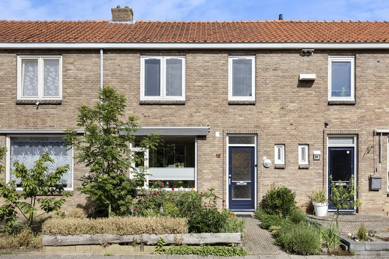 Tussenwoning te koop: frans halsstraat 16, Deventer