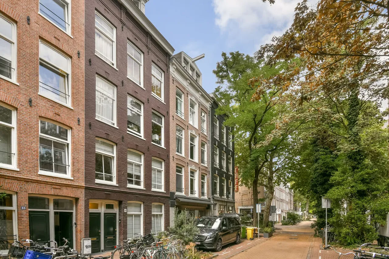 Apartment for sale: Frans Halsstraat 44-1, Frans Halsbuurt Amsterdam