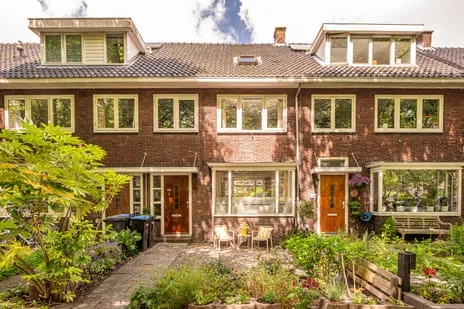 Tussenwoning te koop: Frans Halsstraat 60, Schilders- en Waddenbuurt Zaandam
