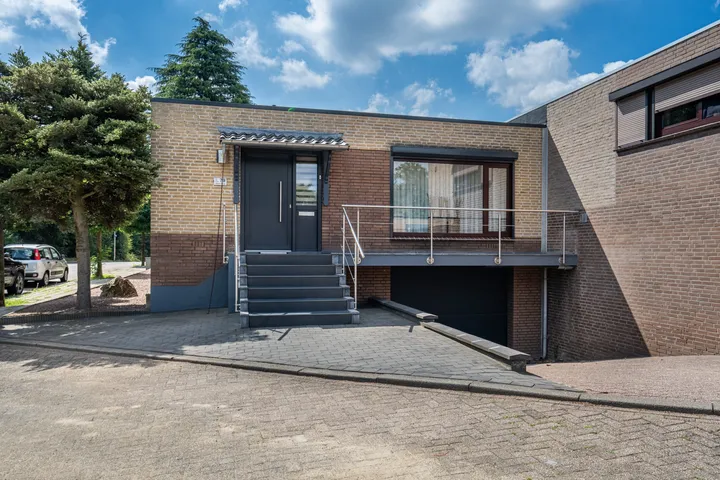 Tussenwoning te koop: Frans Halsstraat 79, Haanrade Kerkrade