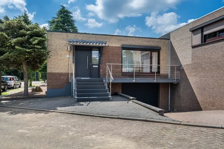 Terraced house for sale: Frans Halsstraat 79, Haanrade Kerkrade