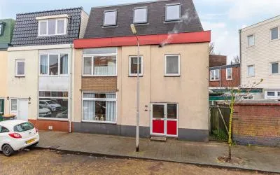 Hoekwoning te koop: Frans Naereboutstraat 18, Heidebuurt Ijmuiden