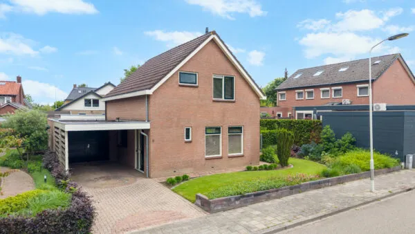 Vrijstaande woning te koop: Frans Roesstraat 2, Het Hartger / De Elshof - noord Gaanderen