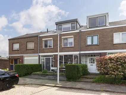 Tussenwoning te koop: Frans van Mierisstraat 19, Schildersbuurt Papendrecht