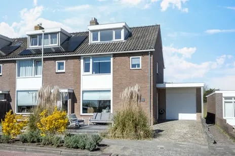 Hoekwoning te koop: Frans Zwaanstraat 38, Brederode- Gerkestraat e.o. Zandvoort