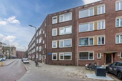 Appartement te koop: Frans Bekkerstraat 135A, Rotterdam