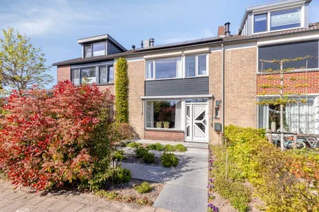 Tussenwoning te koop: Frans Halslaan 32, Scherpenzeel Scherpenzeel (Ge)