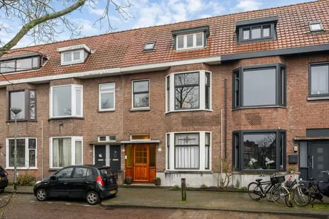 Tussenwoning te koop: Frans Halsplein 15, Schiedam