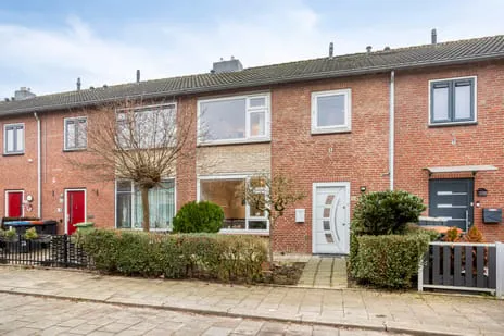 Tussenwoning te koop: Frans Molstraat 16, De Kruiskamp 'S-Hertogenbosch