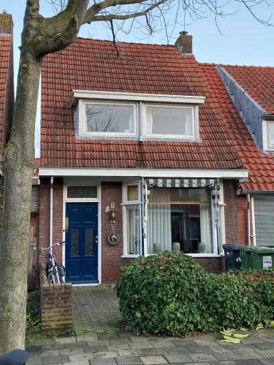 Hoekwoning te koop: Frans van Mierisstraat 11, Gerard Dou Leeuwarden